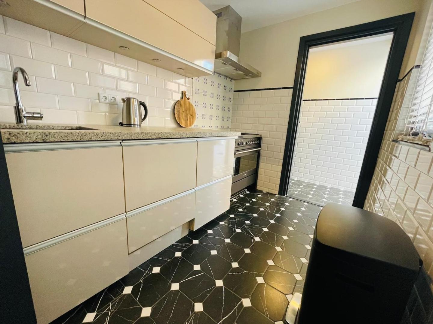 Petite Room With Wifi, Ac, And Shared Kitchen Tilburg Zewnętrze zdjęcie